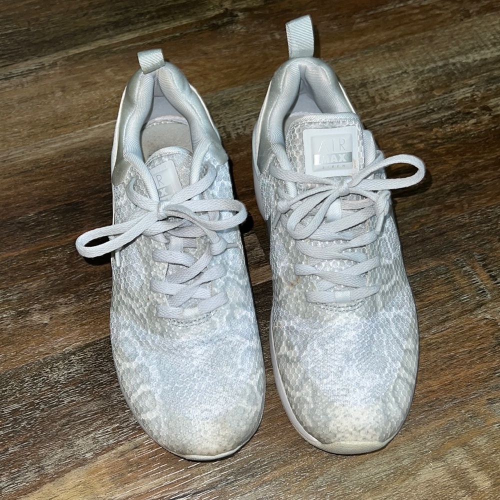 Snake skin grey Nike air max
